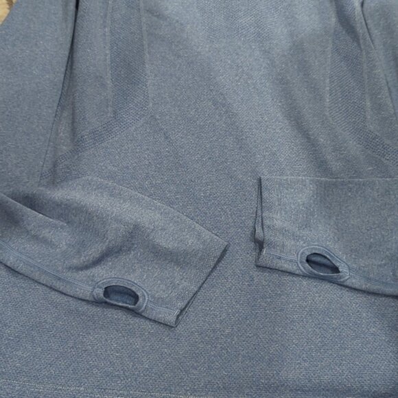 Lululemon long sleeve heathered blue metal vent - Picture 4 of 7